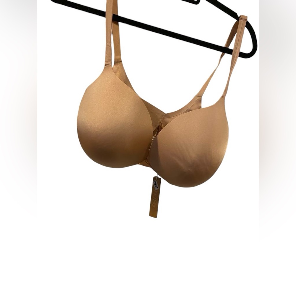 NWT SKIMS push up plunge bra Size 38DD